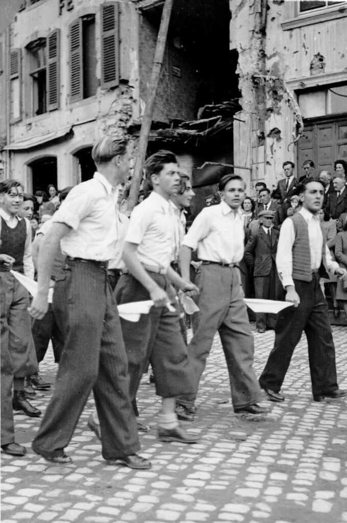 SP 1945 1